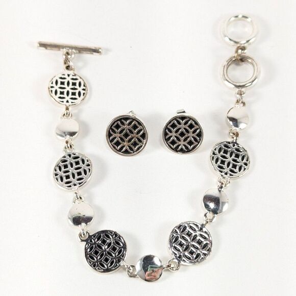 Black and Silver Tone Patterned Bracelet Earrings - Picture 2 of 12